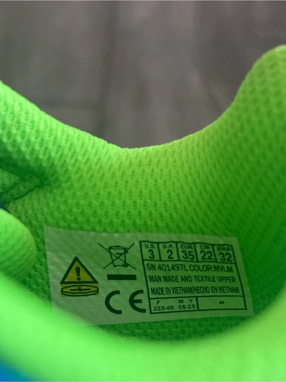 Skechers kids light